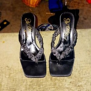 So Me Black Ruched Thong Stiletto Sandals